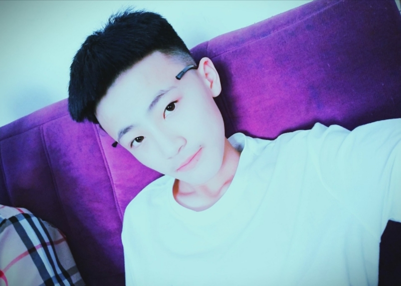 孤城浪子的第一张照片--汕头相亲服务中心