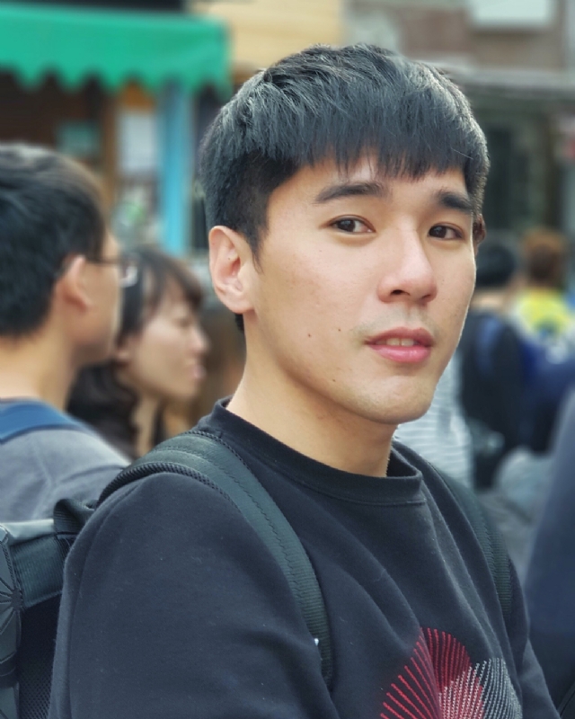 雨中孤独的第一张照片--汕头相亲服务中心