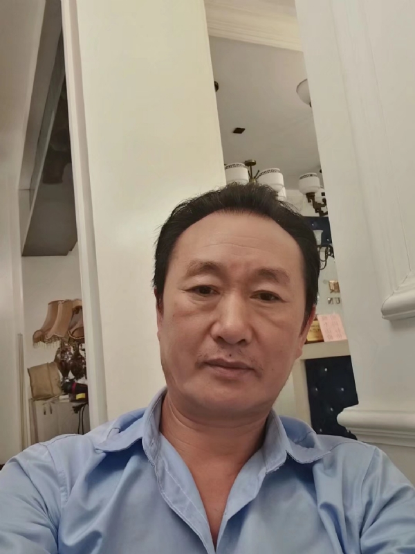 青松的第一张照片--汕头相亲服务中心