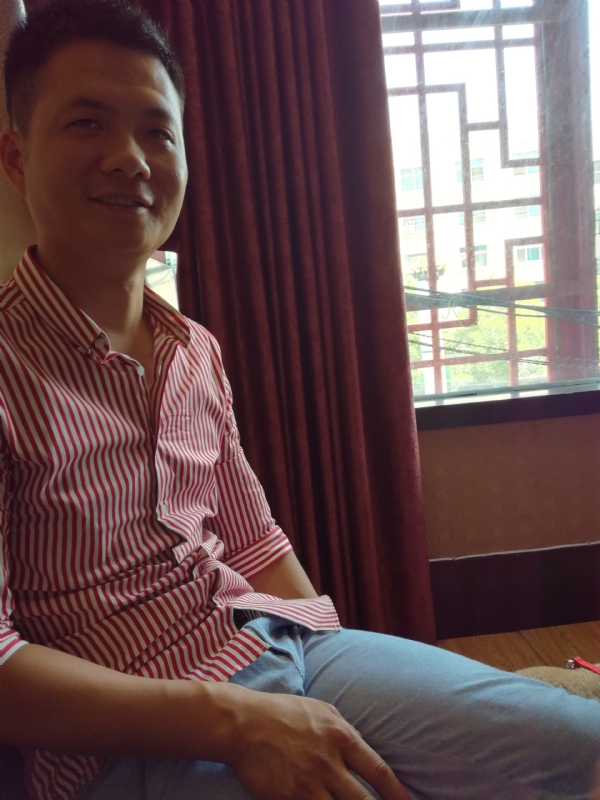 一号车手的第一张照片--汕头相亲服务中心