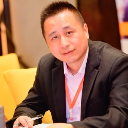 大哥的第一张照片--汕头相亲服务中心