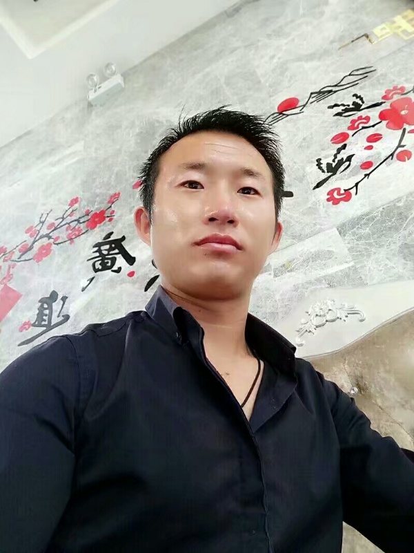 系咯在的第二张照片--汕头相亲服务中心