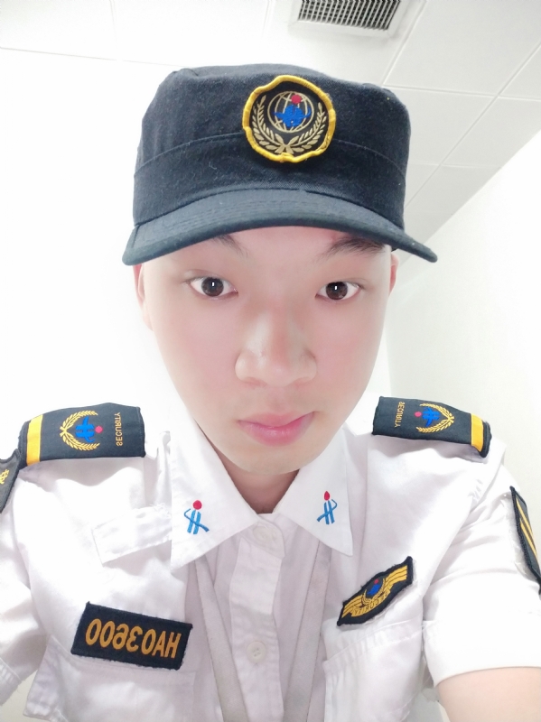 龙龙的第一张照片--汕头相亲服务中心