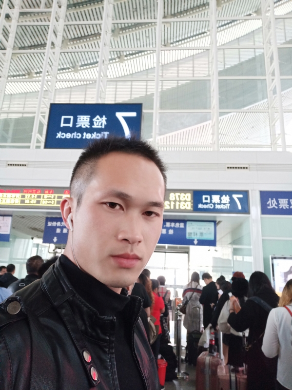 一叶知秋的第一张照片--汕头相亲服务中心