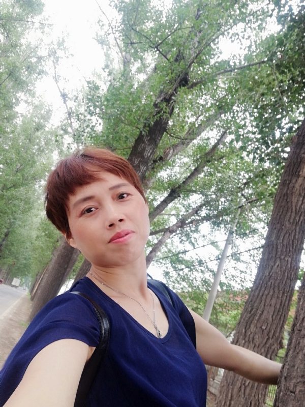 健康快乐女神的第二张照片--汕头相亲服务中心