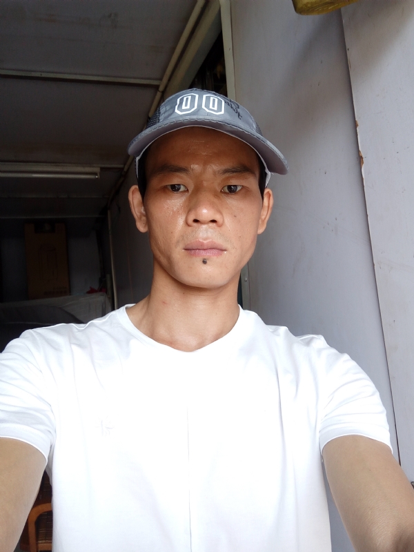 张生的第一张照片--汕头相亲服务中心