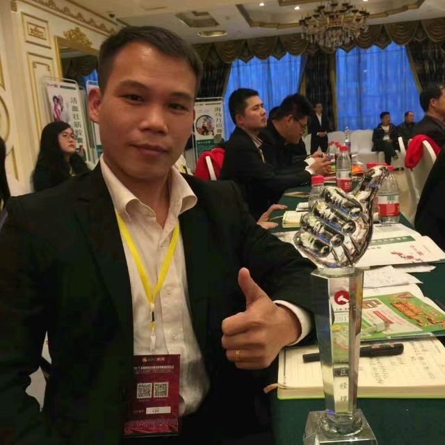 项帅的第一张照片--汕头相亲服务中心