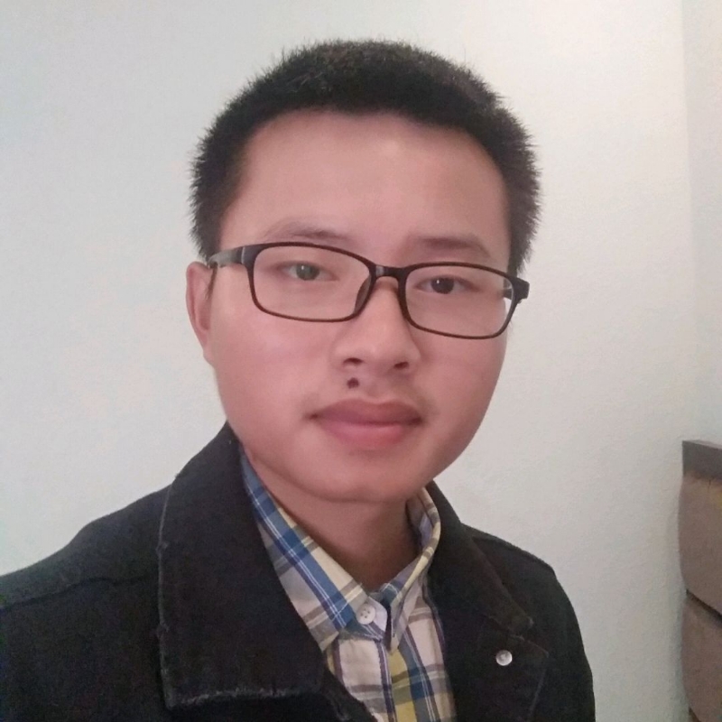 一只独行的猪的第一张照片--汕头相亲服务中心