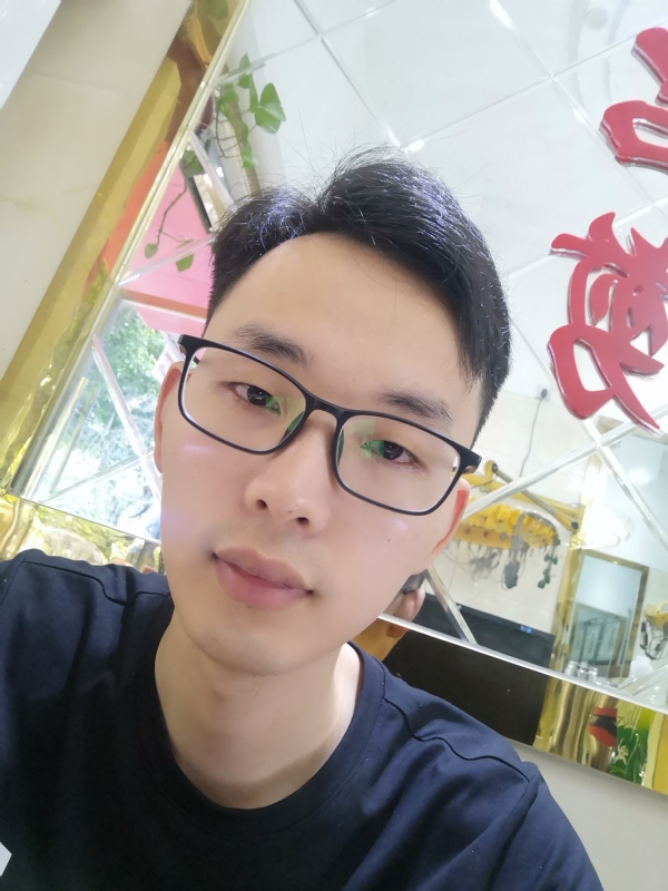 嗨喽先生的第一张照片--汕头相亲服务中心