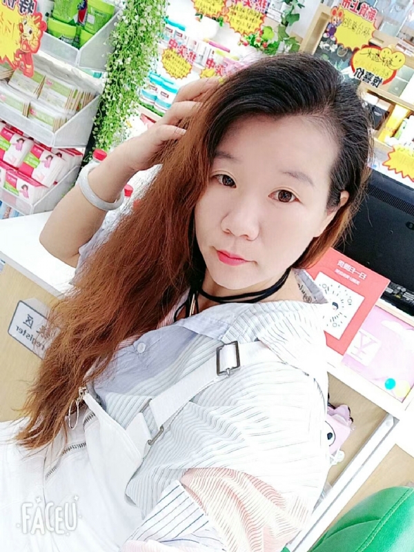 幸福的第一张照片--汕头相亲服务中心