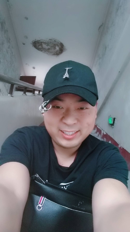 前世今生的爱的第一张照片--汕头相亲服务中心