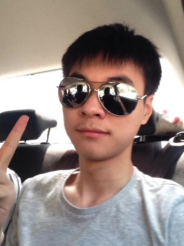 鱼头zzz的第一张照片--汕头相亲服务中心