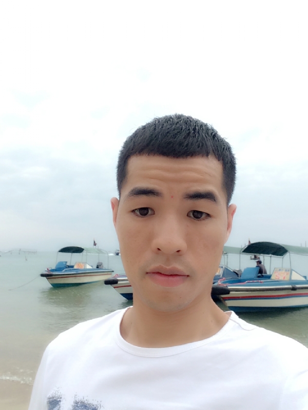 冷风的第一张照片--汕头相亲服务中心