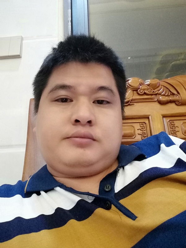 Zyp的第一张照片--汕头相亲服务中心