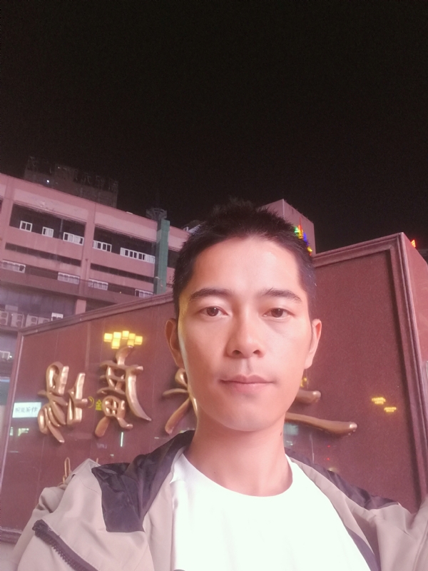 重庆小林的第一张照片--汕头相亲服务中心