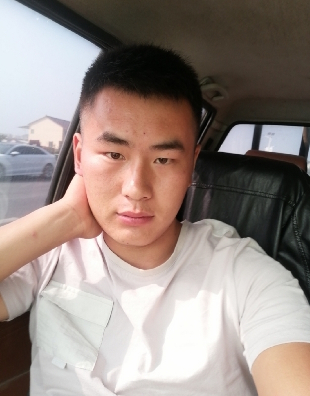 马宏亮的第二张照片--汕头相亲服务中心