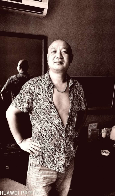 该谁是谁的第一张照片--汕头相亲服务中心