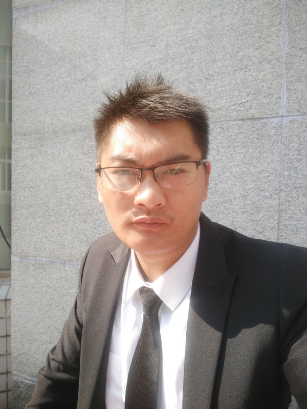 孤独的人的第一张照片--汕头相亲服务中心