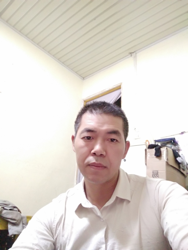 为伊消得人憔悴的第一张照片--汕头相亲服务中心