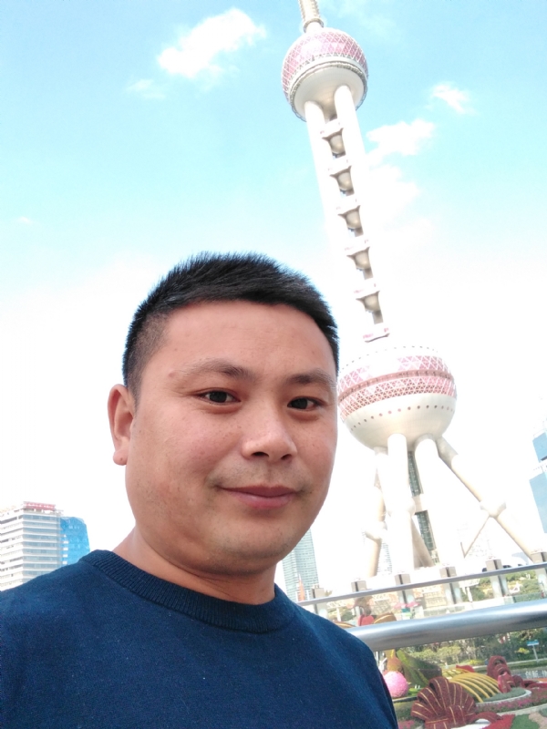 砥砺前行的第一张照片--汕头相亲服务中心