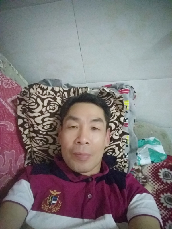 随缘的第一张照片--汕头相亲服务中心