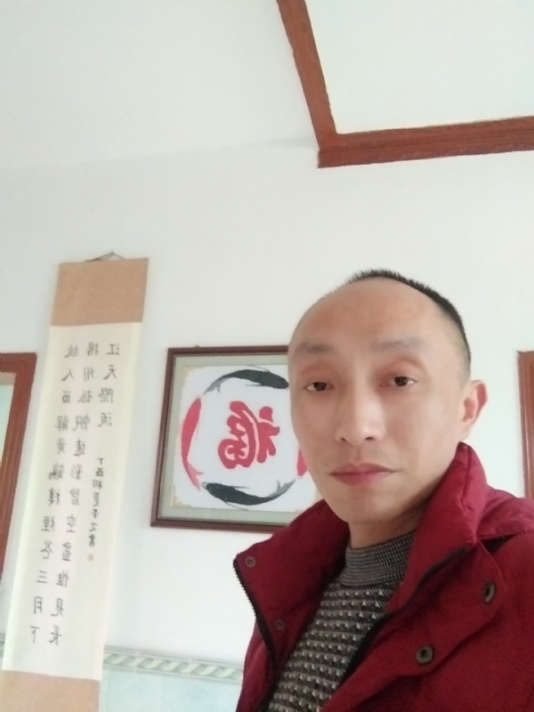 雅正的第一张照片--汕头相亲服务中心