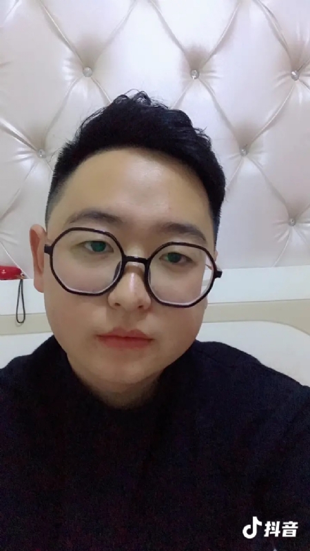 杰森的第一张照片--汕头相亲服务中心