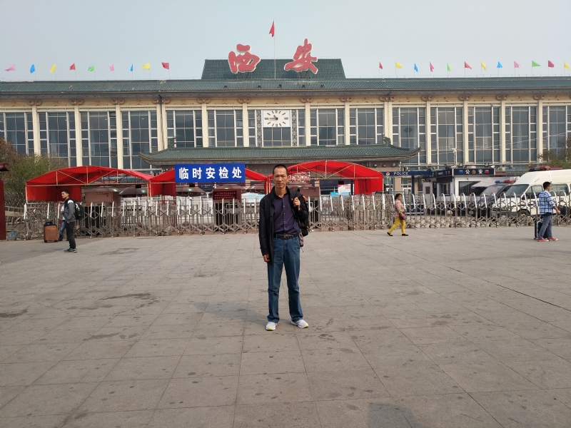 老陈的第一张照片--汕头相亲服务中心