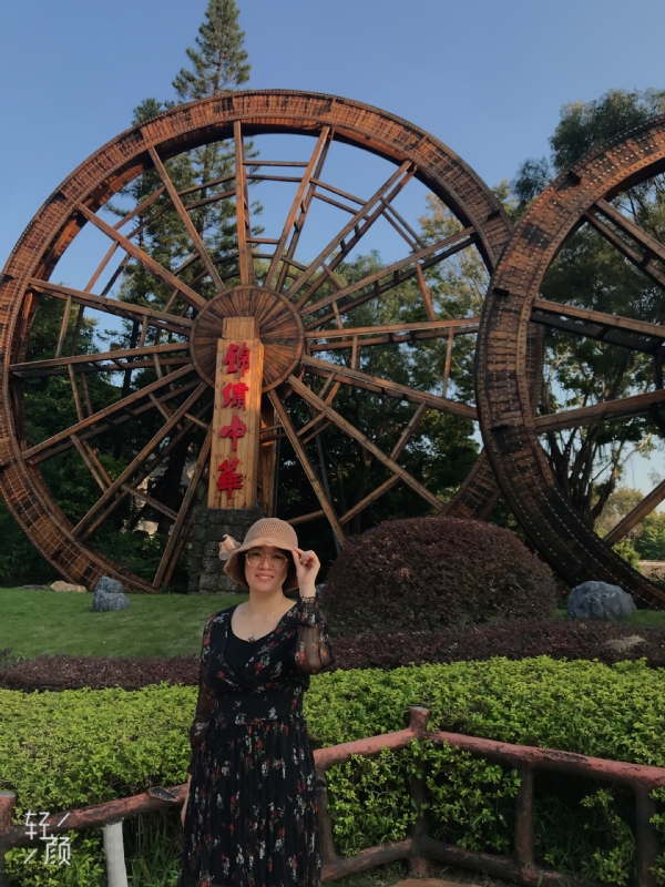 杏娅的第二张照片--汕头相亲服务中心