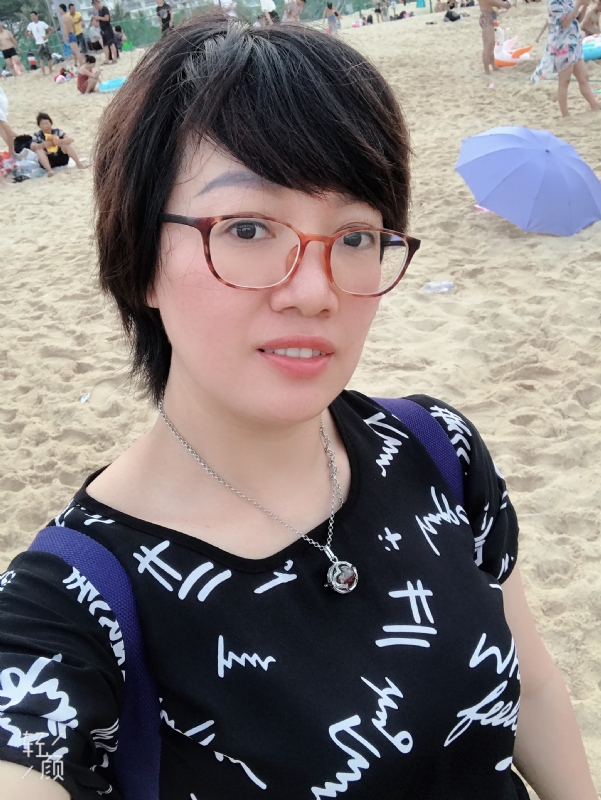 杏娅的第三张照片--汕头相亲服务中心