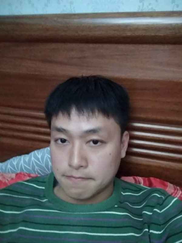 一颗小树的第一张照片--汕头相亲服务中心