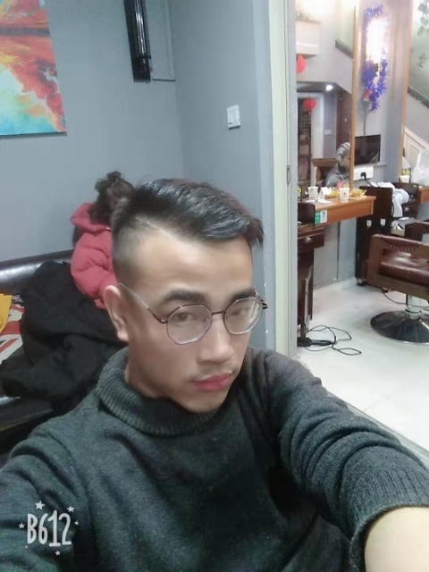 土豆的忧伤的第一张照片--汕头相亲服务中心