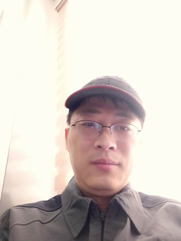 小马哥的第一张照片--汕头相亲服务中心