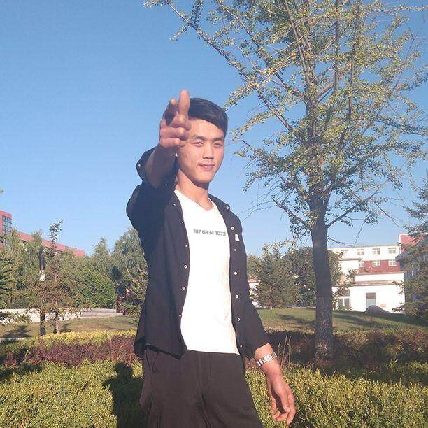 小受的第一张照片--汕头相亲服务中心