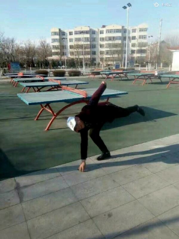 载正的第一张照片--汕头相亲服务中心