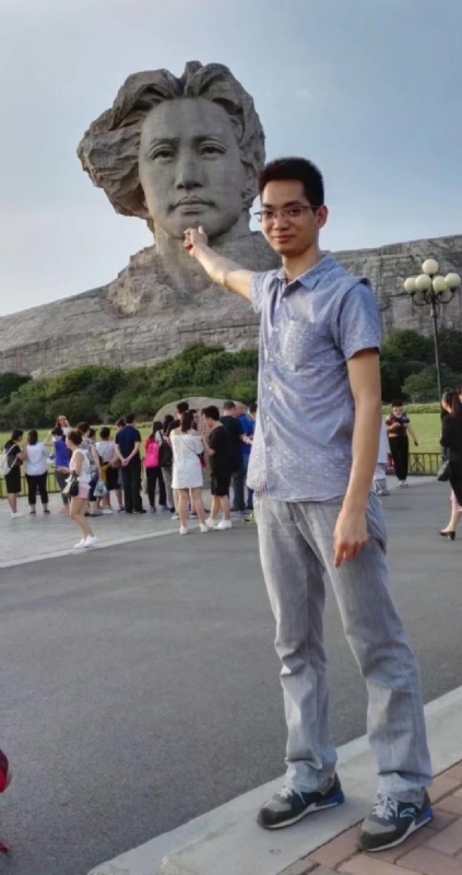 惠辉的牛的第一张照片--汕头相亲服务中心