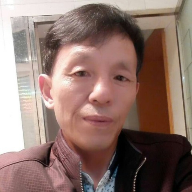 舒心的雨的第一张照片--汕头相亲服务中心