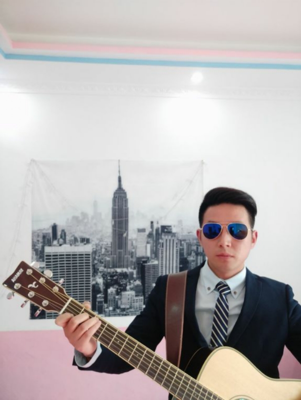 知心男友的第一张照片--汕头相亲服务中心