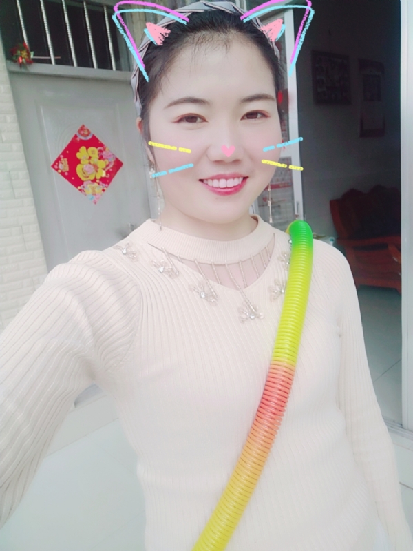 芷宁的第一张照片--汕头相亲服务中心