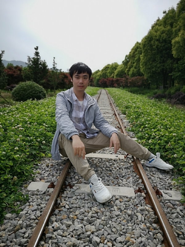 HCL的第一张照片--汕头相亲服务中心