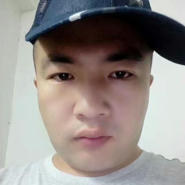 你的高冷范只属于我的第一张照片--汕头相亲服务中心