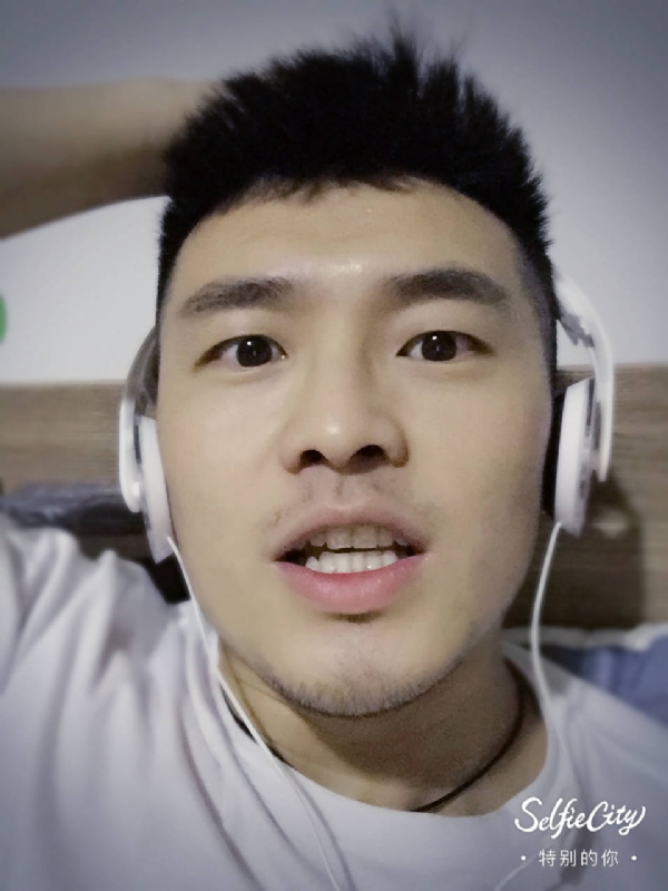 开心最好的第一张照片--汕头相亲服务中心