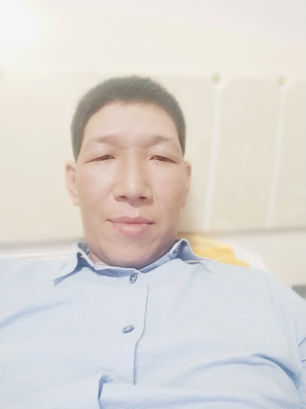 寂寞的等待的第一张照片--汕头相亲服务中心