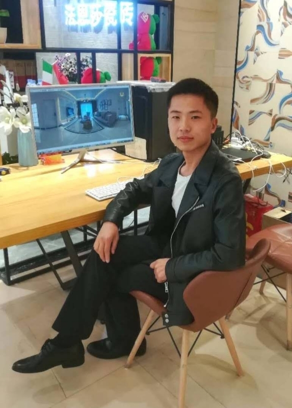 教师的第一张照片--汕头相亲服务中心