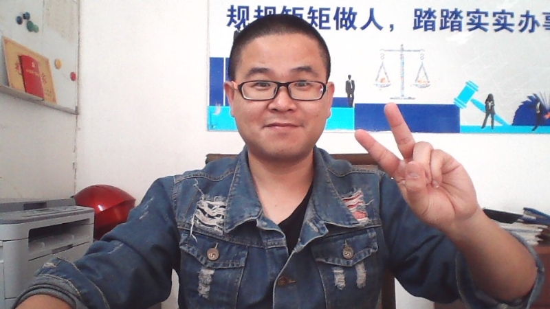 顾律师的第二张照片--汕头相亲服务中心