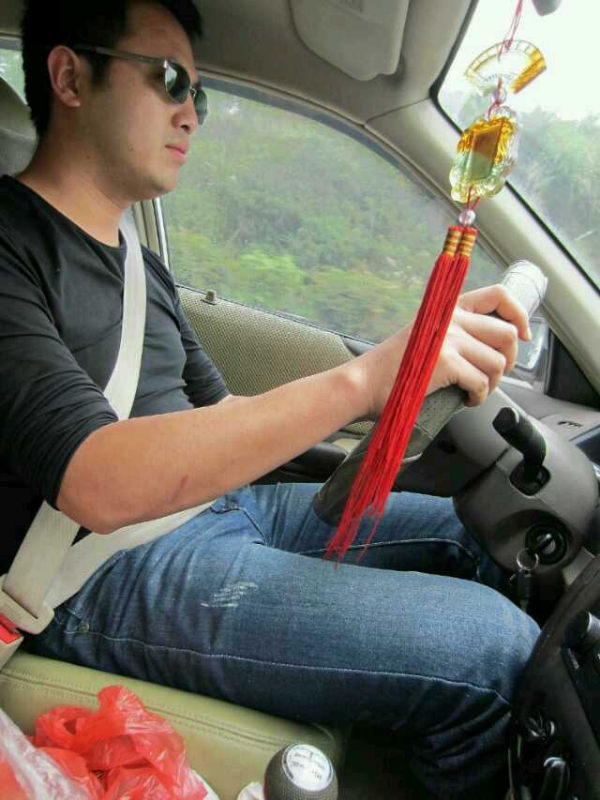 熊猫的第一张照片--汕头相亲服务中心