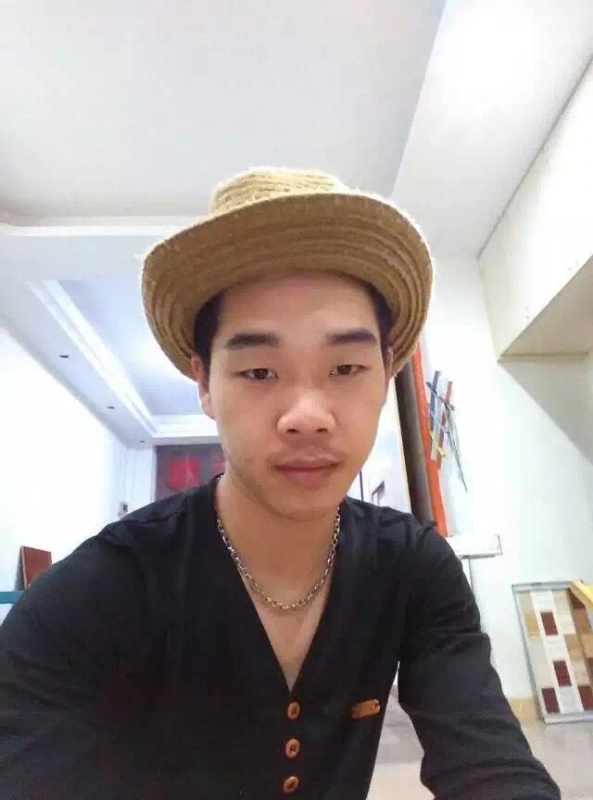 相知相伴的第一张照片--汕头相亲服务中心