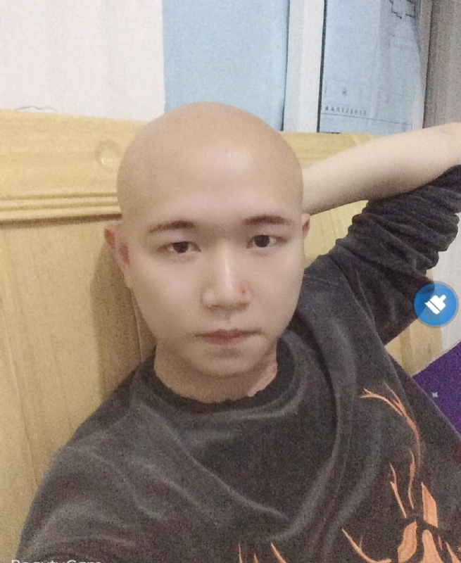 昊天的第一张照片--汕头相亲服务中心