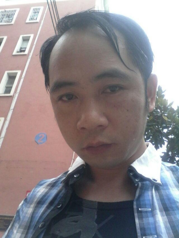 佰年孤独的第一张照片--汕头相亲服务中心