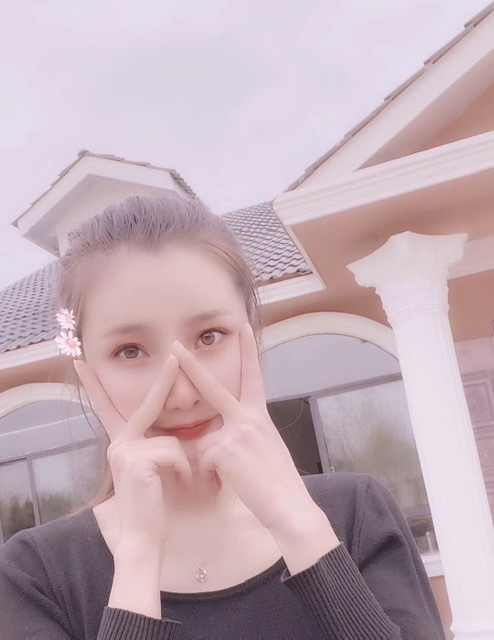 小媛的第一张照片--汕头相亲服务中心